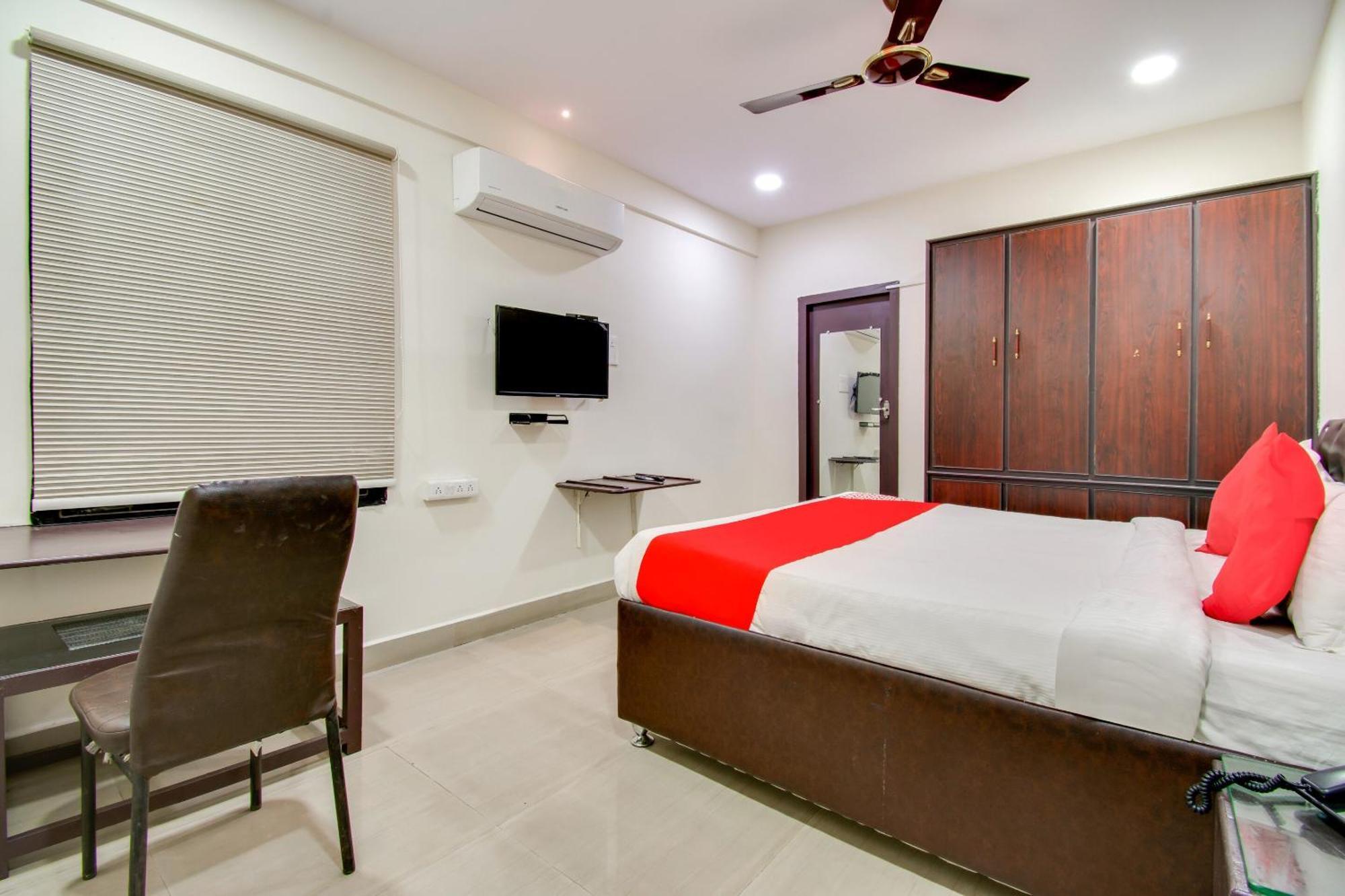 Oyo Akshaya Inn Vijayawāda المظهر الخارجي الصورة