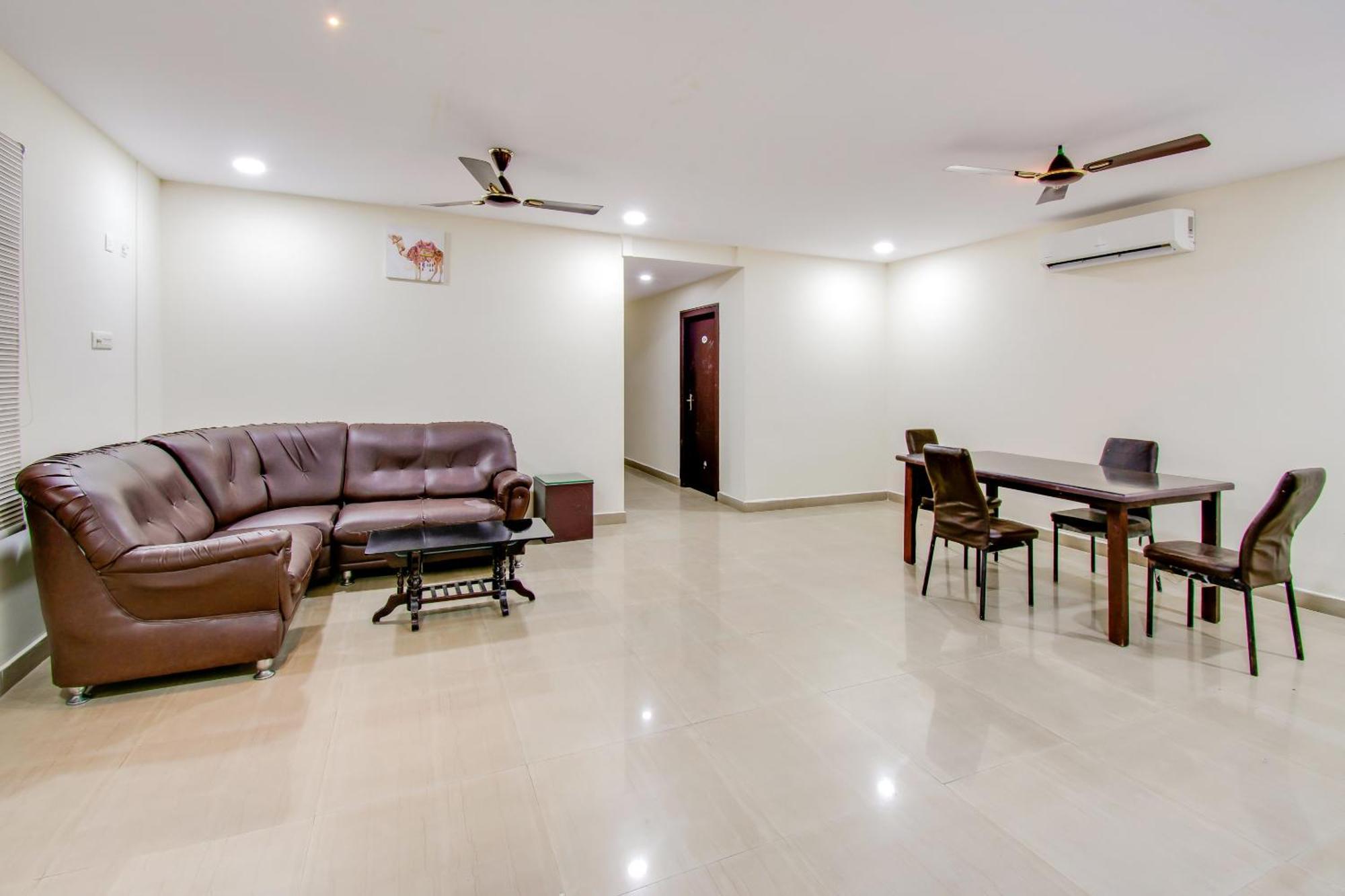 Oyo Akshaya Inn Vijayawāda المظهر الخارجي الصورة