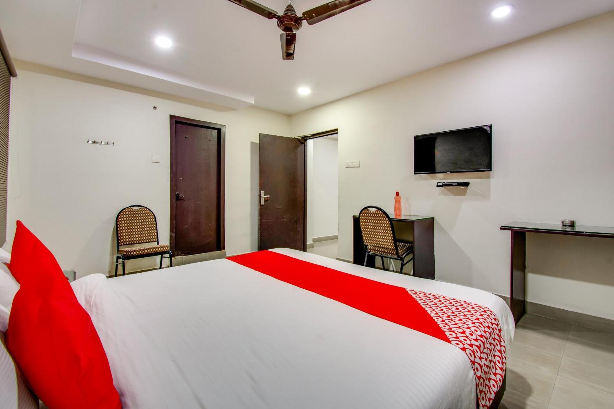 Oyo Akshaya Inn Vijayawāda المظهر الخارجي الصورة
